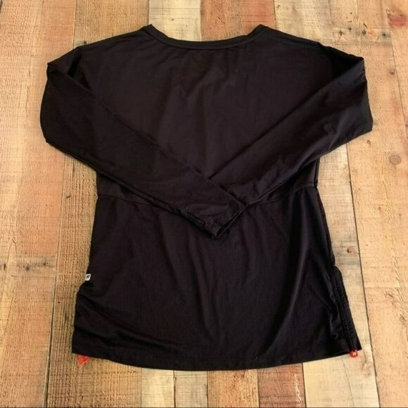 Fabletics womens athletic workout long sleeve top with side cinch in black - Picture 7 of 7